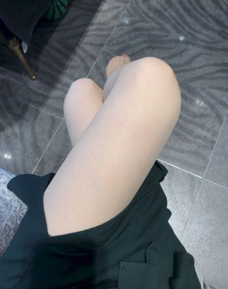 丰腴大乳销魂尤物老师_蓝光迅雷电影在线